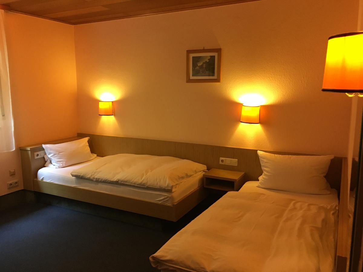 Zip Hotel Lingenfeld Esterno foto
