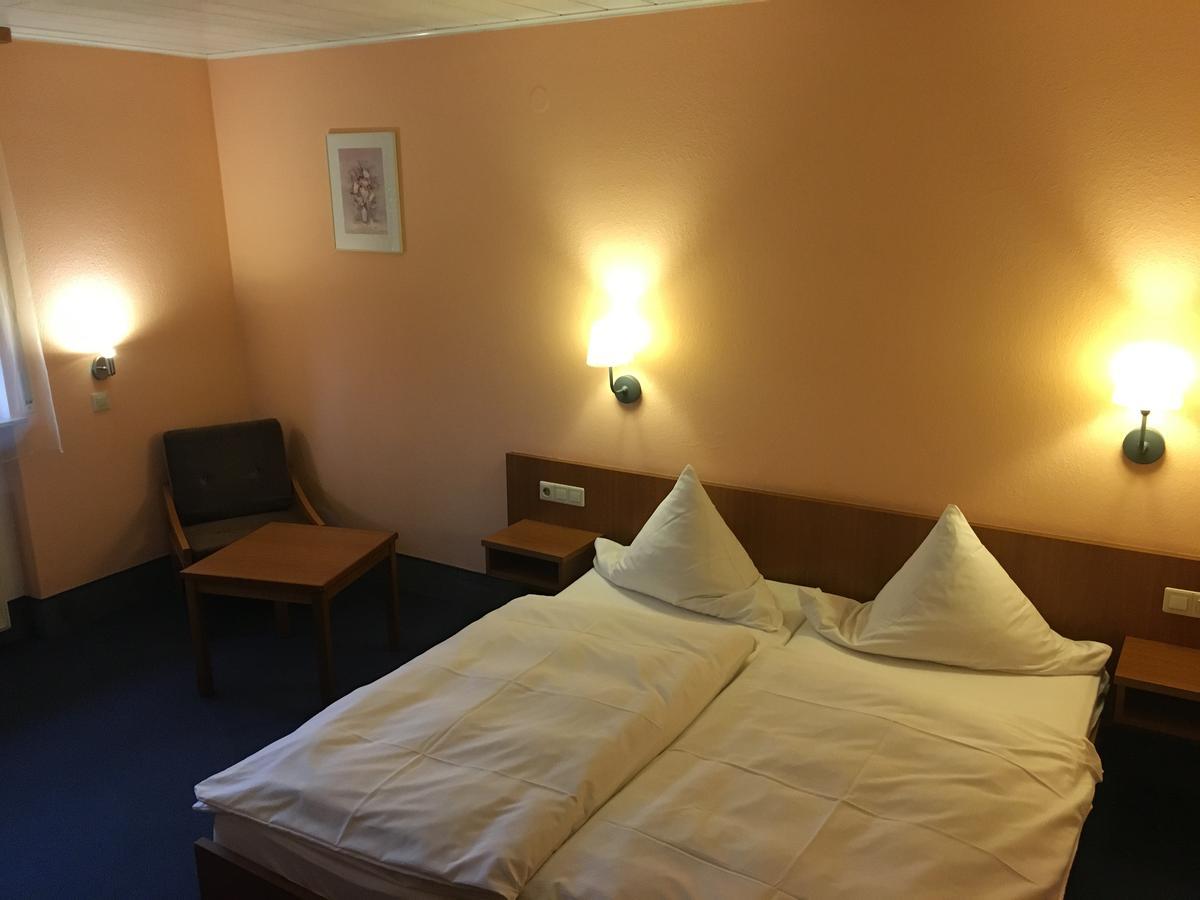 Zip Hotel Lingenfeld Esterno foto