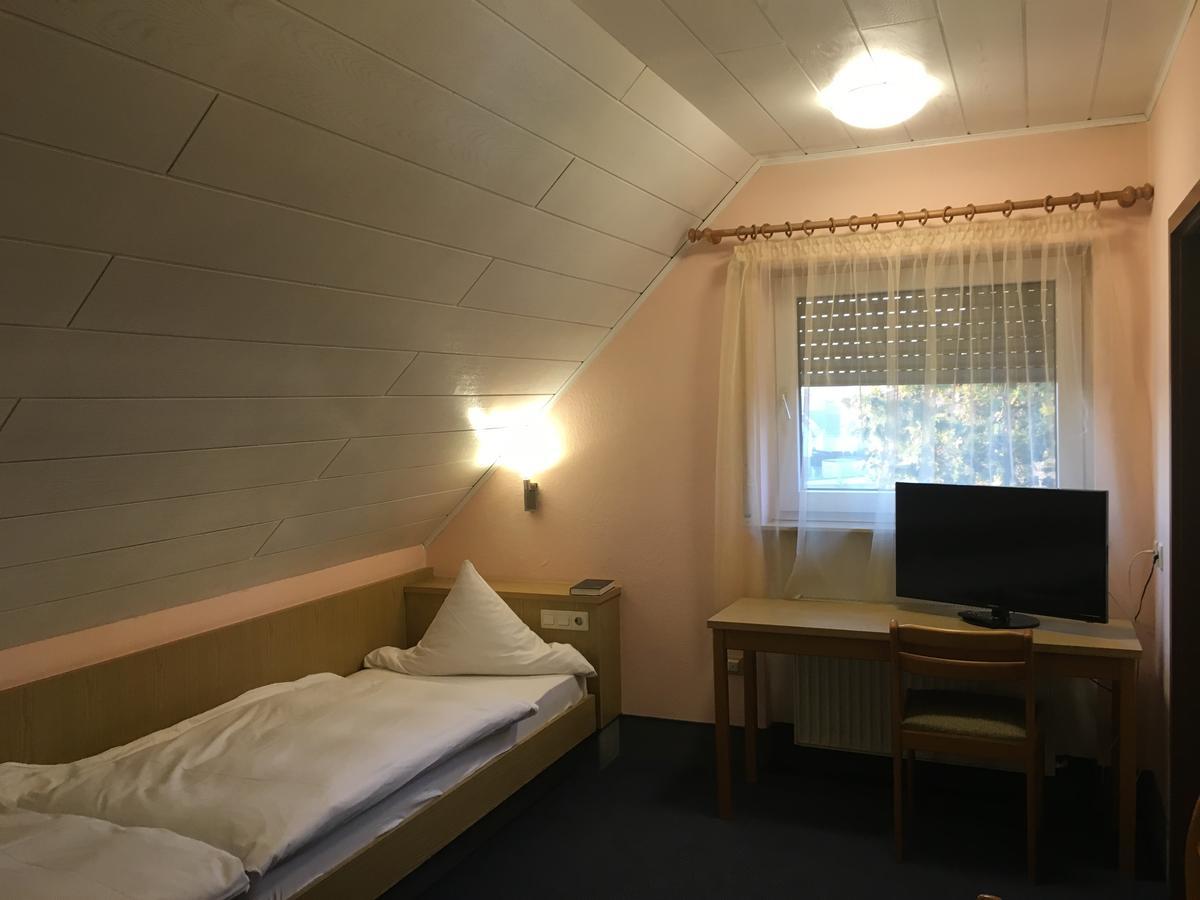 Zip Hotel Lingenfeld Esterno foto